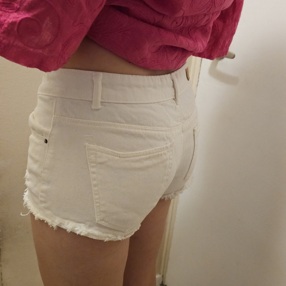 Zara Womens Jean shorts - Picture 7 of 9